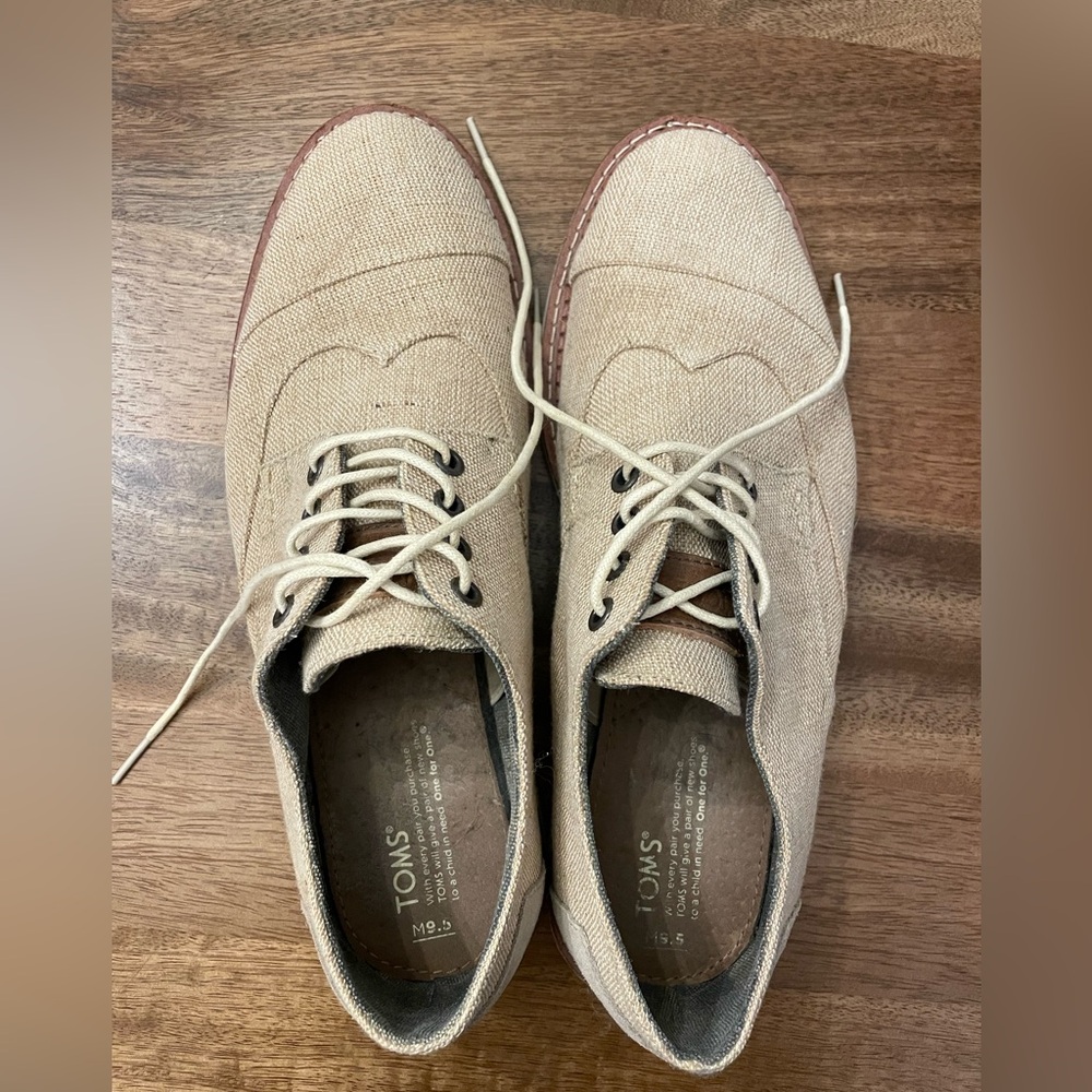 TOMS Mens Dress Shoes